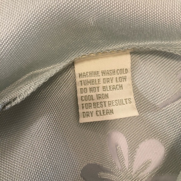 Banana Bay resort button down top with burnout detail - Picture 4 of 4